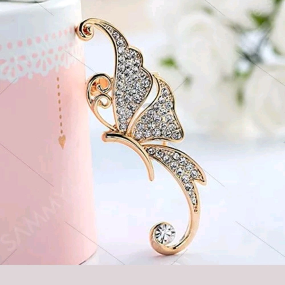 Butterfly Teardrop Earcuff